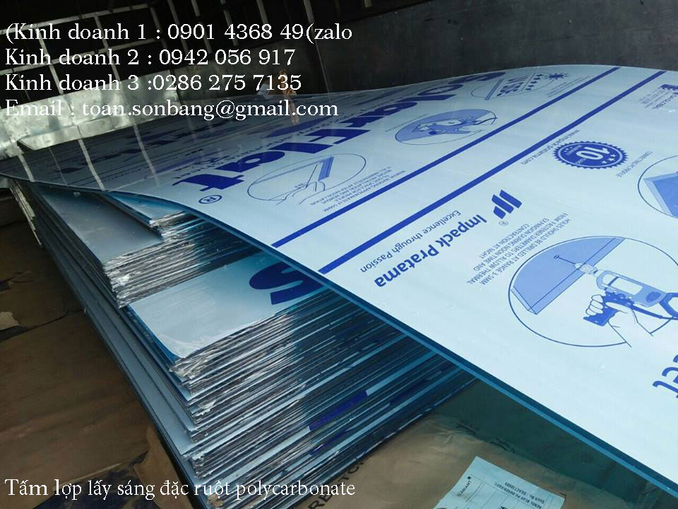 Tấm lợp lấy sáng đặc ruột polycarbonate giá rẻ quận 2